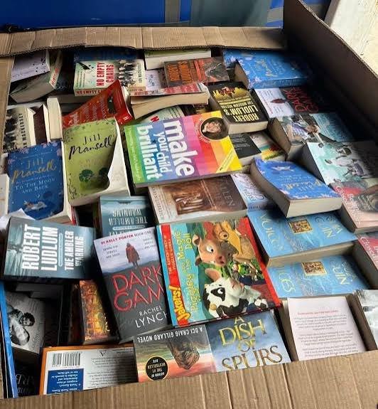Books 20 Pallets