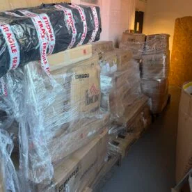 HOMCOM Returns pallets
